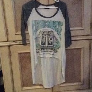 EUC Lauren Moshi shirt size small